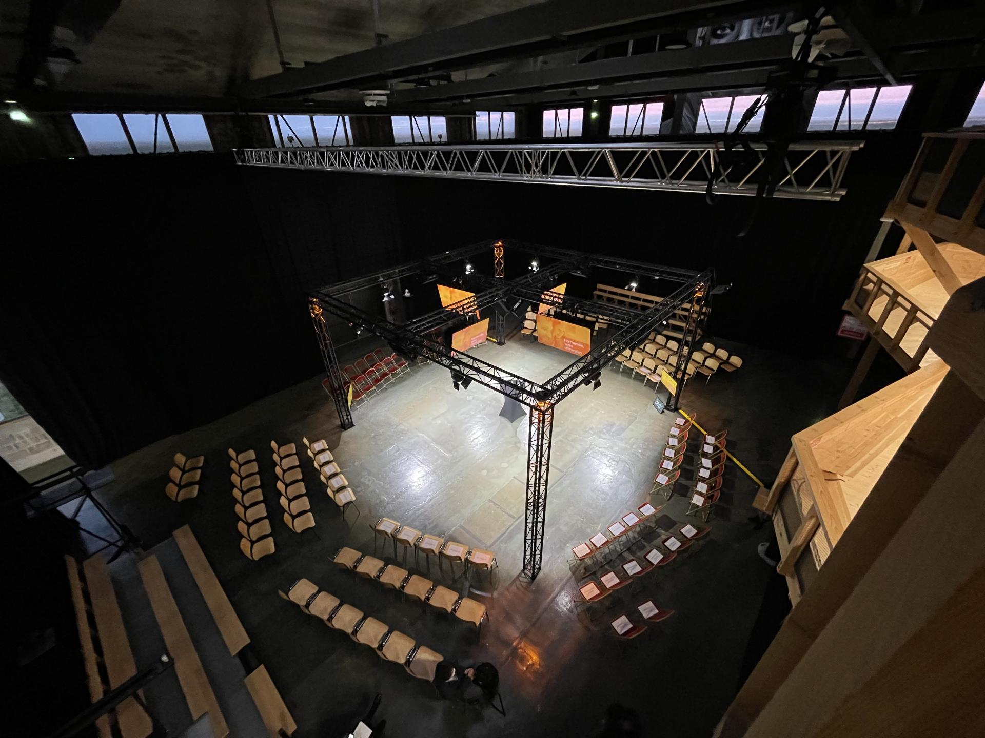 Installation d'un plateau live pour une conférence 360Â°. - Solution Technique Evènement à Caen