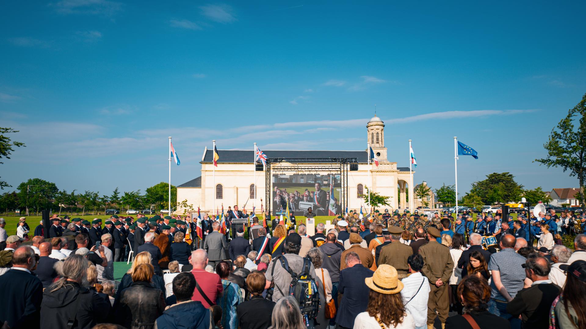 Cérémonie de commémoration à  Amfreville le 6 Juin 2024. - Solution Technique Evènement à Caen
